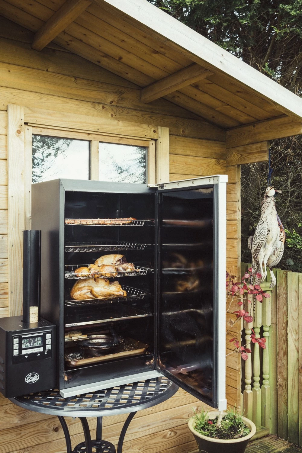 Grillfuerst Speichern -GrillProfi Verkaufs-Shop 13238 Bradley Digital Raeucherofen