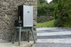 Bradley Digital Smoker 4-Rack / Elektro Räucherofen -GrillProfi Verkaufs-Shop 13238 Bradley Raeucherschrank digital