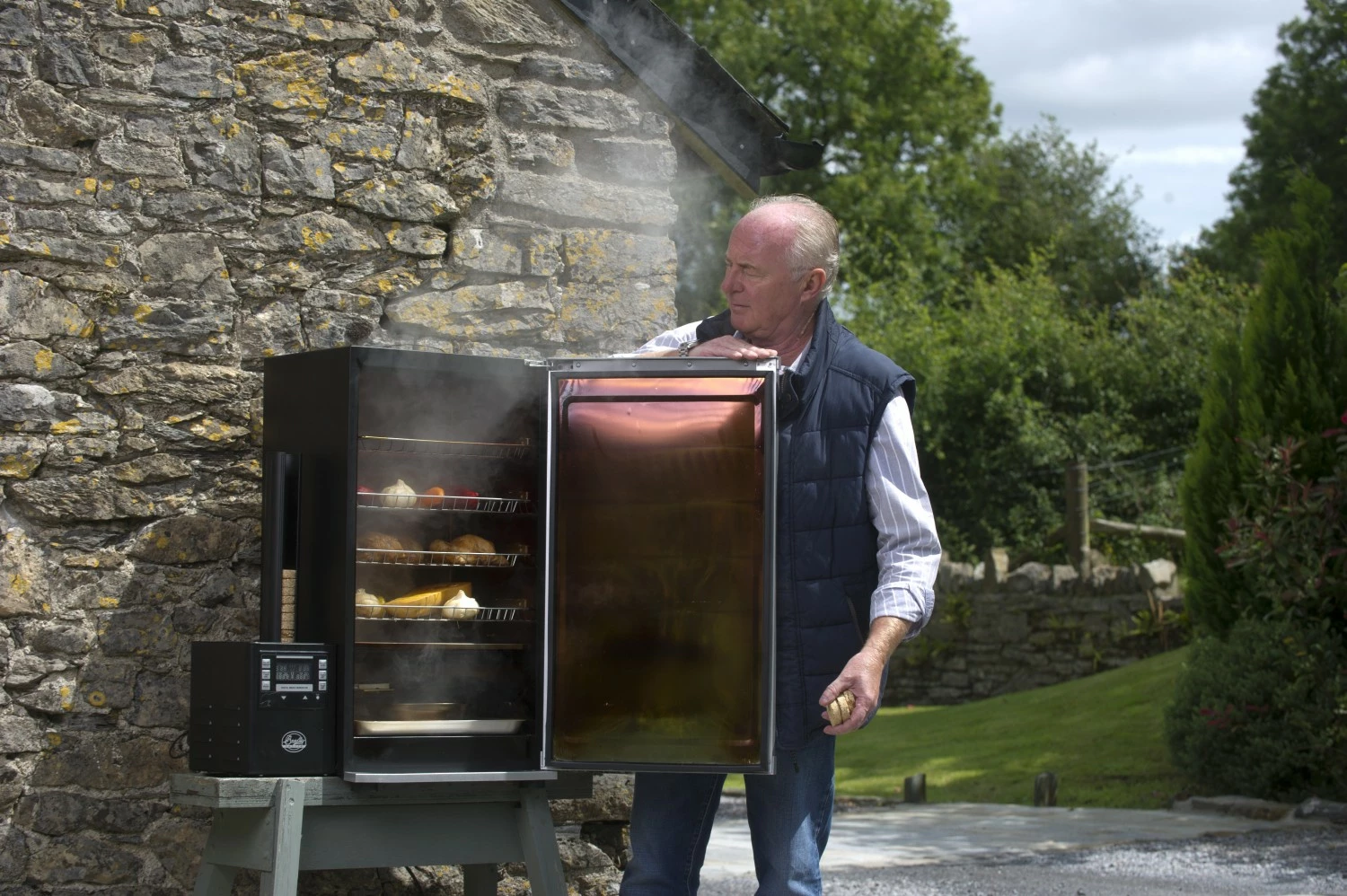 Grillfuerst Speichern -GrillProfi Verkaufs-Shop 13238 Bradley Smoker Digital