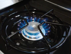 Broil King GEM 330 Gasgrill - Modell 2021 20 Broil King GEM 330 Gasgrill - Modell 2021 -GrillProfi Verkaufs-Shop 16942 Broil King Gem FEATURE 06