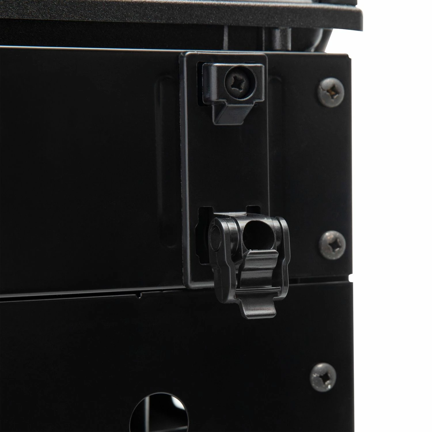 Broil King Baron S590 IR Gasgrill Inkl. Drehspieß + Infrarot-Seitenbrenner - Modell 2023 16 Broil King Baron S590 IR Gasgrill Inkl. Drehspieß + Infrarot-Seitenbrenner - Modell 2023 – Bild 14