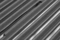 Broil King Regal 490 Black Gasgrill Inkl. Drehspieß - SMART Deal Inkl. Grillfürst Grill Control - Modell 2023 -GrillProfi Verkaufs-Shop Broil King Regal 490 Gusseisenrost wendbar 2