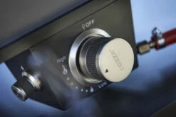 COZZE Pizzaofen Gas 34 Cm (13") Mit Thermometer - Inkl. Pizzastein -GrillProfi Verkaufs-Shop Cozze Gas Pizzaofen Temperaturregelung 2