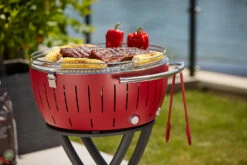 LotusGrill XXL - Holzkohle Grillstation - Feuerrot -GrillProfi Verkaufs-Shop LotusGrill XXL Feuerrot Station Holzkohlegrill