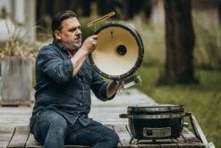 Monolith ICON Black Keramikgrill Tischgrill Inkl. Gestell -GrillProfi Verkaufs-Shop Monolith Keramikgrill Icon Deckel abnehmbar