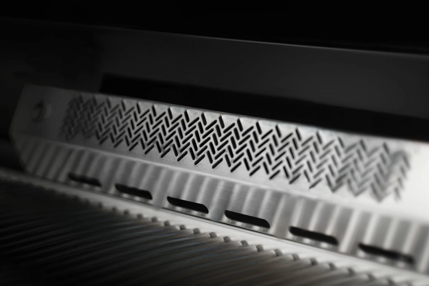 Napoleon 700-Series 38" BIG38 Edelstahl Einbaugrill Inkl. Drehspieß - Modell 2023 16 Napoleon 700-Series 38" BIG38 Edelstahl Einbaugrill Inkl. Drehspieß - Modell 2023 – Bild 14