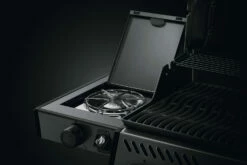 Napoleon Freestyle 365 Gasgrill, Graphit - Mit Seitenbrenner - Modell 2023 - X-DEAL Inkl. Abdeckhaube Und Gussplatte -GrillProfi Verkaufs-Shop Napoleon Freestyle Gasgrill Seitenbrenner 2