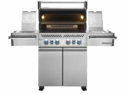 Napoleon Prestige Pro 500-3 Edelstahl Gasgrill Inkl. Drehspieß - X-DEAL Inkl. Napoleon Holzkohlegrill Kugelgrill Ø 57cm -GrillProfi Verkaufs-Shop Napoleon Prestige Pro 500 offen 01