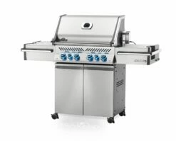 Napoleon Prestige Pro 500-3 Edelstahl Gasgrill Inkl. Drehspieß - X-DEAL Inkl. Napoleon TravelQ PRO285 Kompakt Gasgrill 26 Napoleon Prestige Pro 500-3 Edelstahl Gasgrill Inkl. Drehspieß - X-DEAL Inkl. Napoleon TravelQ PRO285 Kompakt Gasgrill -GrillProfi Verkaufs-Shop Napoleon Prestige Pro 500 seitlich 01 2