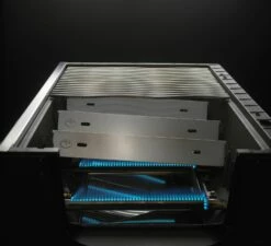 Napoleon Prestige Pro 825-3 Edelstahl Gasgrill Inkl. Drehspieß Und Bodenbeleuchtung - Modell 2023 - SMART Deal Inkl. Grillfürst Grill Control Mit Companion Device Und Einstichthermometer -GrillProfi Verkaufs-Shop Napoleon Prestige Pro Brennersystem 11