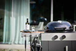 Outdoorchef Gas Kugelgrill Arosa 570 G Evo Grey Steel -GrillProfi Verkaufs-Shop Outdoorchef Arosa 570G EVO grey steel Lifestyle