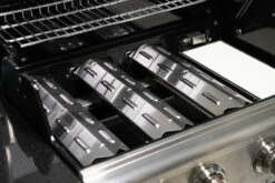 Outdoorchef Gasgrill Australia 455 G - X-DEAL Inkl. Abdeckhaube -GrillProfi Verkaufs-Shop Outdoorchef Australia 455G Flammenschutzbleche 1