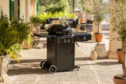 Outdoorchef Gas Kugelgrill Davos 570G Pro Mit Blazing Zone (Infrarotbrenner) & Abdeckhaube 24 Outdoorchef Gas Kugelgrill Davos 570G Pro Mit Blazing Zone (Infrarotbrenner) & Abdeckhaube -GrillProfi Verkaufs-Shop Outdoorchef Davos 570 G Pro mit Blazing Zone Infrarotbrenner
