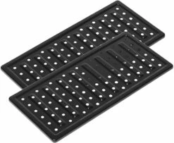 Outdoorchef Dualchef 325 G Gasgrill Mit Seitenkocher + BLAZING ZONE Infrarotbrenner + DGS Gusseisen Grillrost 2 Stk. + DGS Gemüse Grillrost 2 Stk. -GrillProfi Verkaufs-Shop Outdoorcher DGS Gemuese Grillrost 2 Stk 18 212 45