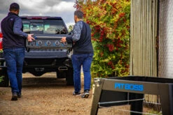 Pit Boss Plancha Grill Ultimate Plancha 4-Brenner - Mit Untergestell 32 Pit Boss Plancha Grill Ultimate Plancha 4-Brenner - Mit Untergestell -GrillProfi Verkaufs-Shop Pit Boss Planchagrill 4 Brenner mobiler Grill