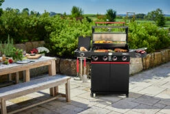 Rösle Videro G4-S VARIO+ Schwarz Gasgrill - FC Bayern Edition -GrillProfi Verkaufs-Shop Roesle FC Bayern Gasgrill Videro G4 S