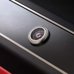 Rösle Videro G2-S VARIO+ Schwarz Gasgrill - FC Bayern Edition 22 Rösle Videro G2-S VARIO+ Schwarz Gasgrill - FC Bayern Edition -GrillProfi Verkaufs-Shop Roesle Gasgrill Videro FC Bayern Detail Deckeltermometer 2