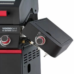 Rösle Videro G4-S VARIO+ Schwarz Gasgrill - FC Bayern Edition -GrillProfi Verkaufs-Shop Roesle Gasgrill Videro FC Bayern Detail Seitenablage
