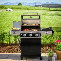Rösle Gasgrill Videro G3-S VARIO+ Schwarz - Modell 2023 - X-DEAL Inkl. Abdeckhaube Und Grillplatte 30 Rösle Gasgrill Videro G3-S VARIO+ Schwarz - Modell 2023 - X-DEAL Inkl. Abdeckhaube Und Grillplatte -GrillProfi Verkaufs-Shop Roesle Gasgrill Videro G3 S Mood