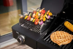 Rösle Gasgrill Videro Pro G6-S Vario+ Mattschwarz - Modell 2023 -GrillProfi Verkaufs-Shop Roesle Videro Pro G6 S Detail Prime Zone