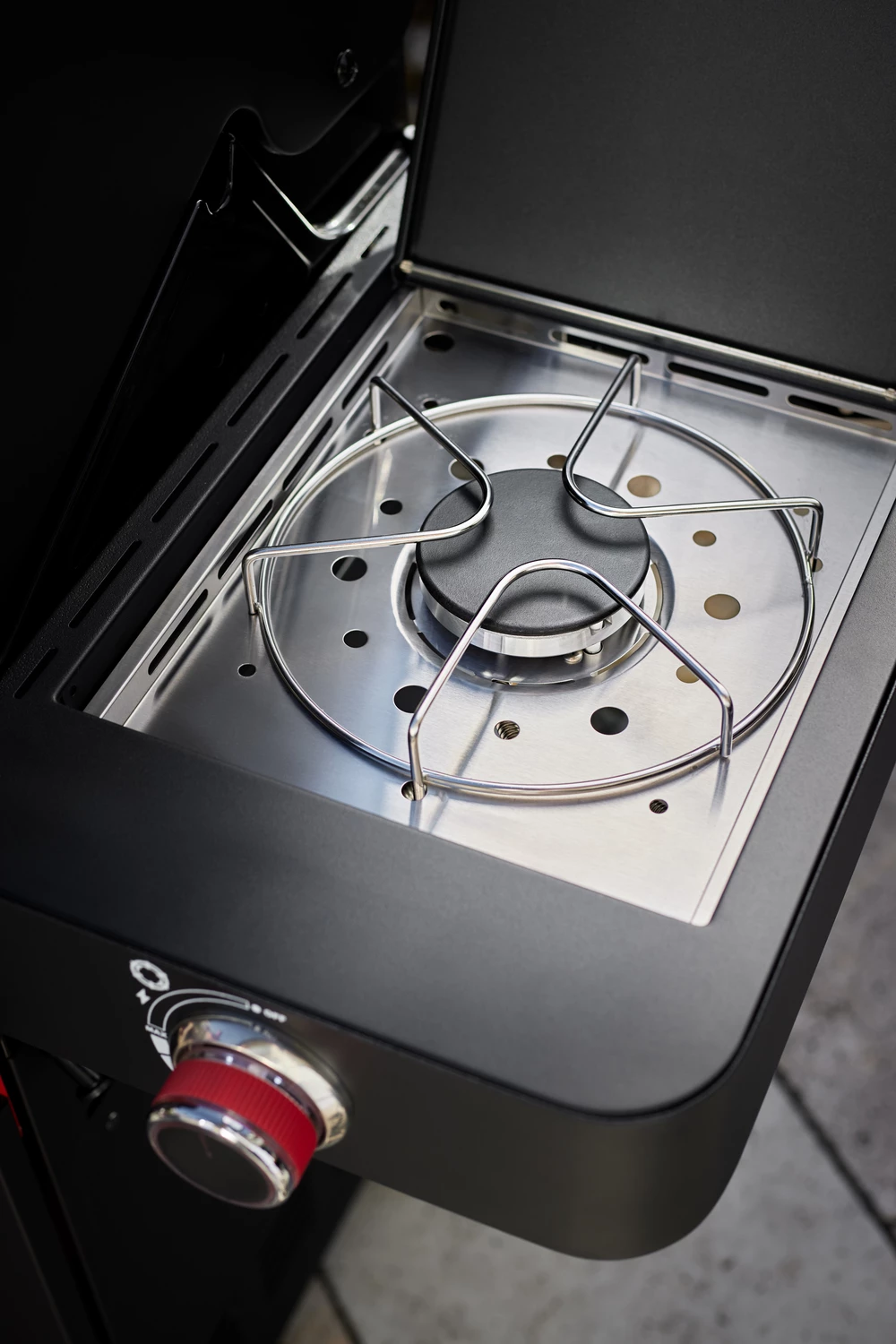 Rösle Videro G2-S VARIO+ Schwarz Gasgrill - FC Bayern Edition 15 Rösle Videro G2-S VARIO+ Schwarz Gasgrill - FC Bayern Edition – Bild 13