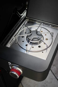 Rösle Videro G2-S VARIO+ Schwarz Gasgrill - FC Bayern Edition - Inkl. FC Bayern Abdeckhaube Und Grillbürste -GrillProfi Verkaufs-Shop Roesle Videro Seitenkocher FC Bayern Edition 4