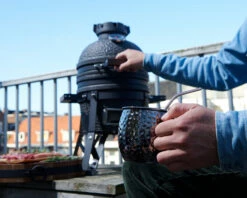 The Bastard Keramikgrill Urban Small - Schwarz Matt - Modell 2023 -GrillProfi Verkaufs-Shop The Bastard Urban Small Keramikgrill Campinggrill