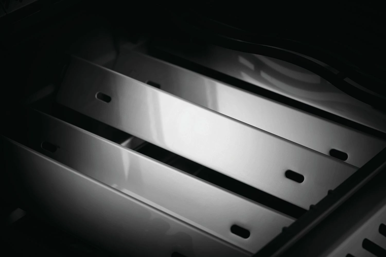 Napoleon Rogue SE 425 Gasgrill, Schwarz Mit Gussrosten - Hero Modell 2023 Inkl. Drehspieß - SMART Deal Inkl. Grillfürst Grill Control 13 Napoleon Rogue SE 425 Gasgrill, Schwarz Mit Gussrosten - Hero Modell 2023 Inkl. Drehspieß - SMART Deal Inkl. Grillfürst Grill Control – Bild 11