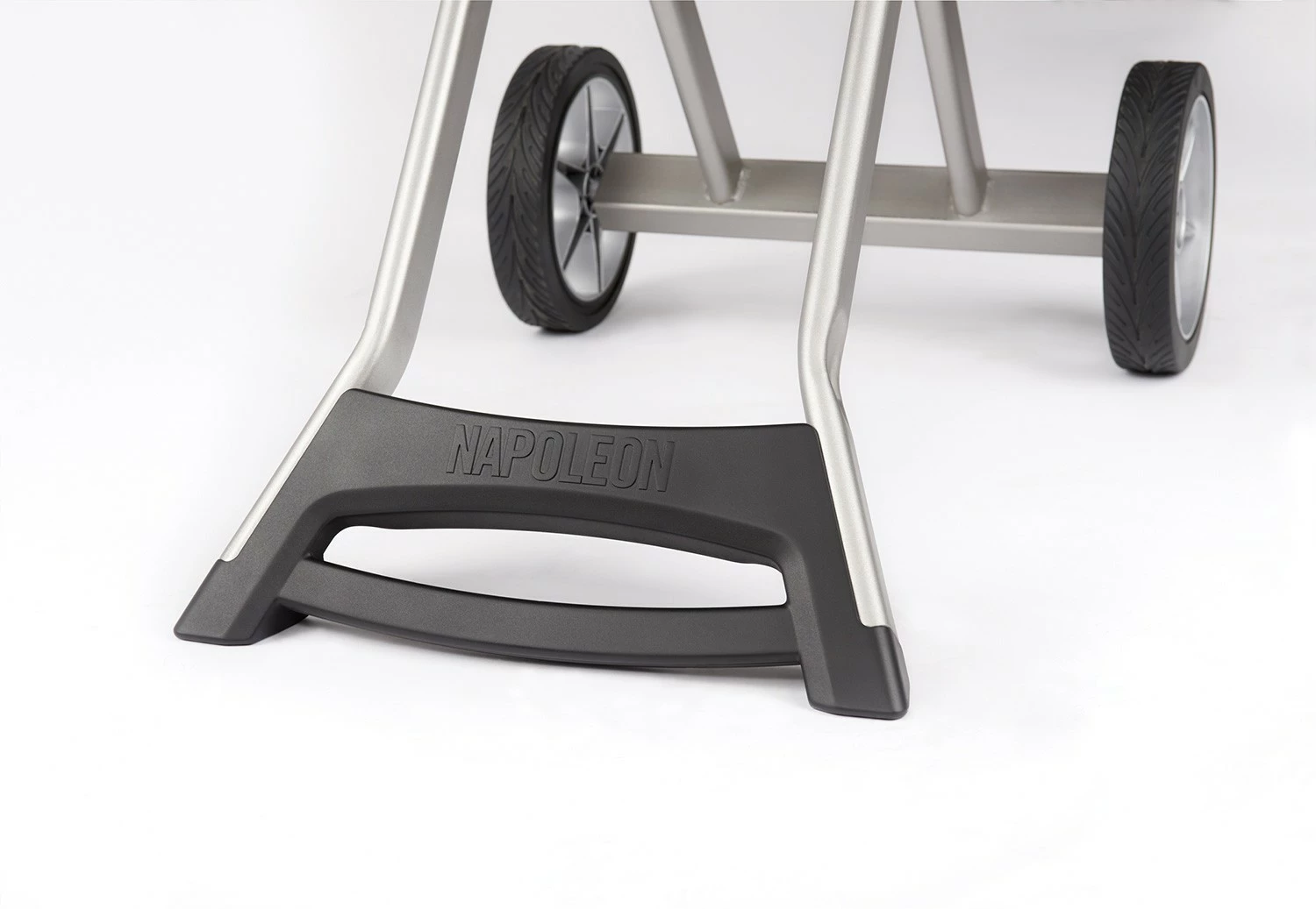 Napoleon TravelQ PRO285 Kompakt Gasgrill Schwarz Mit Klappbarem Wagen - Modell 2023 8 Napoleon TravelQ PRO285 Kompakt Gasgrill Schwarz Mit Klappbarem Wagen - Modell 2023 – Bild 6