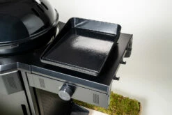 Outdoorchef Gas Kugelgrill Davos 570 G Pro Mit Blazing Zone (Infrarotbrenner) & 11kg Gasflaschen Kit 33 Outdoorchef Gas Kugelgrill Davos 570 G Pro Mit Blazing Zone (Infrarotbrenner) & 11kg Gasflaschen Kit -GrillProfi Verkaufs-Shop outdoorchef davos 570 g pro blazing zone grillplatte 18 128 14 1688728924