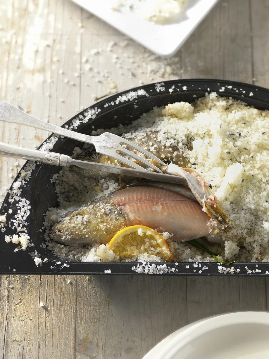 Outdoorchef Gourmet Halbmond Kochset / Grillschalen Porzellanemailliert / 2 Teilig 7 Outdoorchef Gourmet Halbmond Kochset / Grillschalen Porzellanemailliert / 2 Teilig – Bild 5