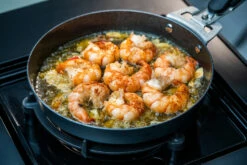 Outdoorchef Carbonstahl Pfanne Ø 28 Cm 17 Outdoorchef Carbonstahl Pfanne Ø 28 Cm -GrillProfi Verkaufs-Shop outdoorchef pfanne grill 14 491 47