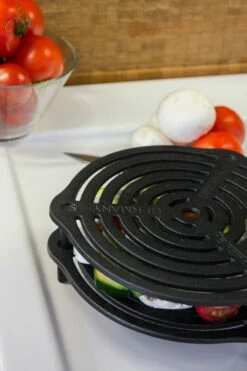 Petromax Stapelrost Aus Gusseisen Ø23 Cm -GrillProfi Verkaufs-Shop petromax stapelrost beispiel gr s